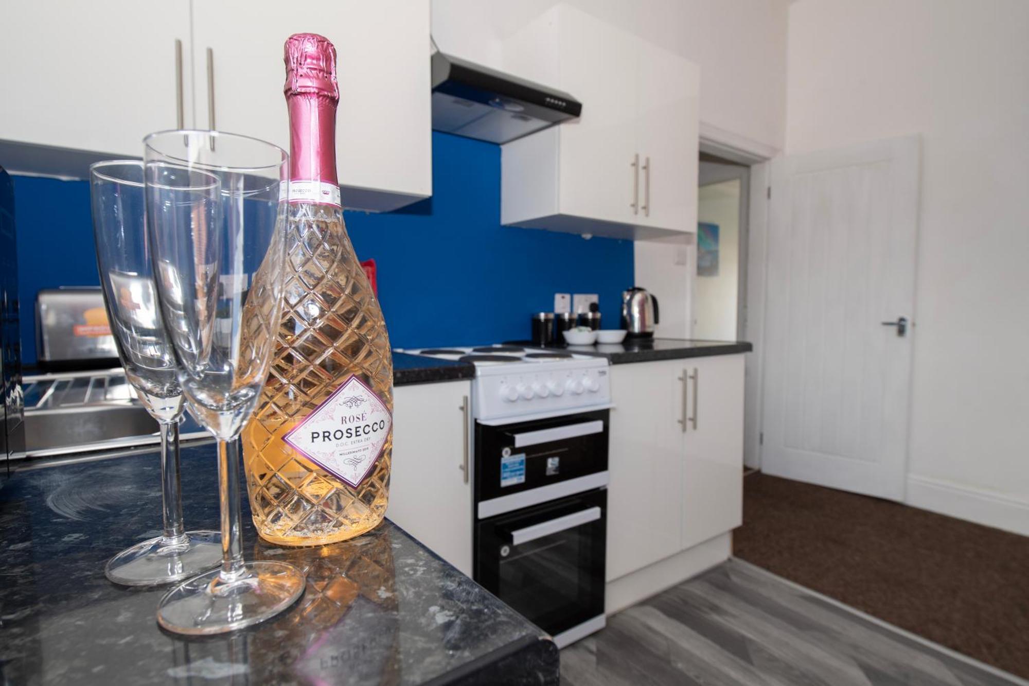 Versatile Cozy & Spacious Comfort Hull Apartments Kingston upon Hull Exteriér fotografie